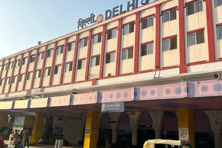 Old delhi junction, chandni chowk, railway station